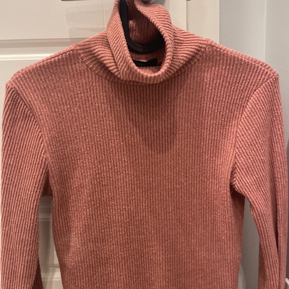 Forever 21 Size Small Sweater Bodysuit Pink